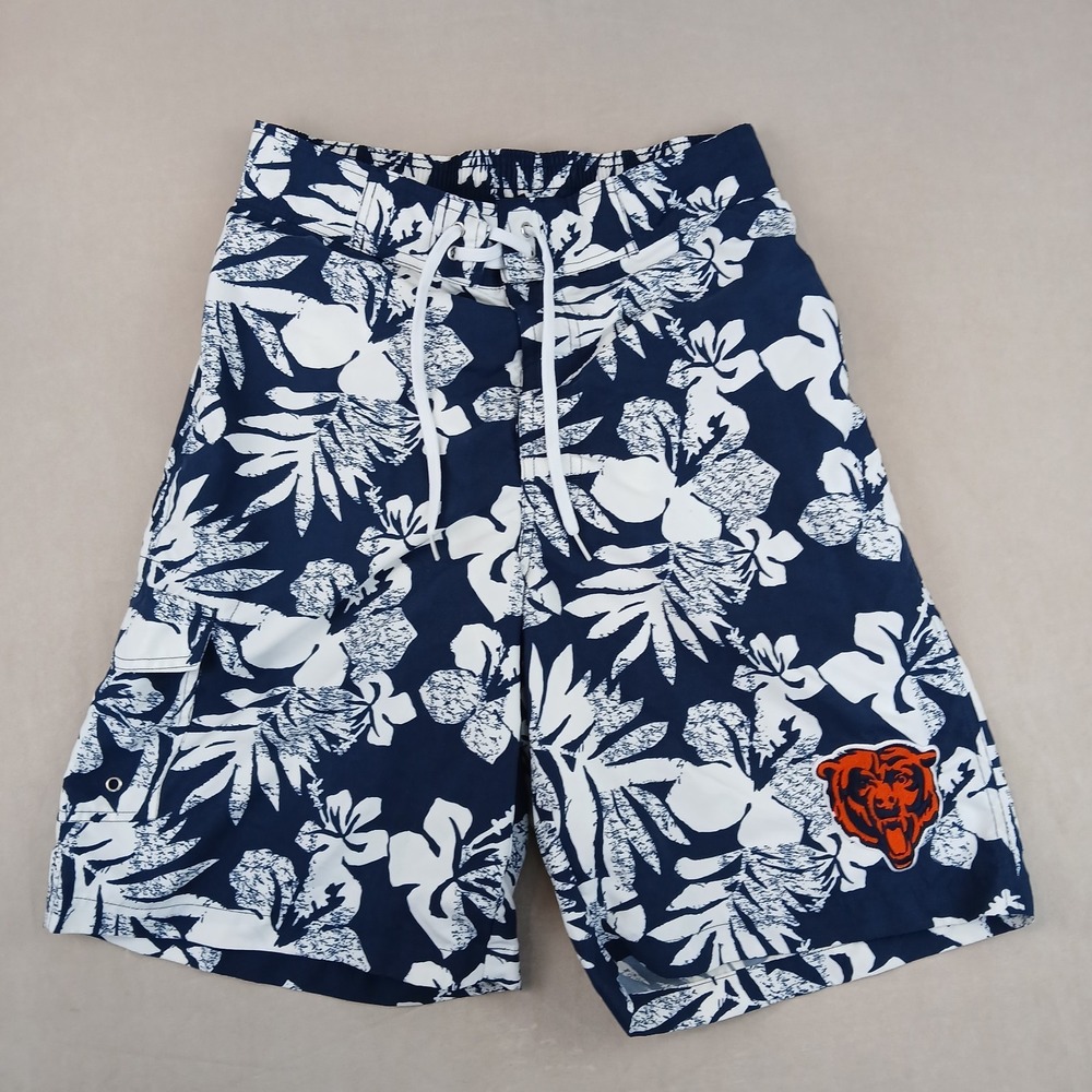 GIII NFL Chicago Bears 30x11 Medium Mens Board Shorts Lined Floral Embroidered